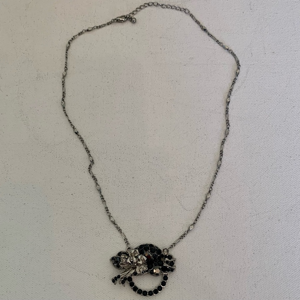 VTG Silver-Tone Black Rhinestones Circle Pendant Necklace Diamond Bar Chain 20" - Picture 11 of 12